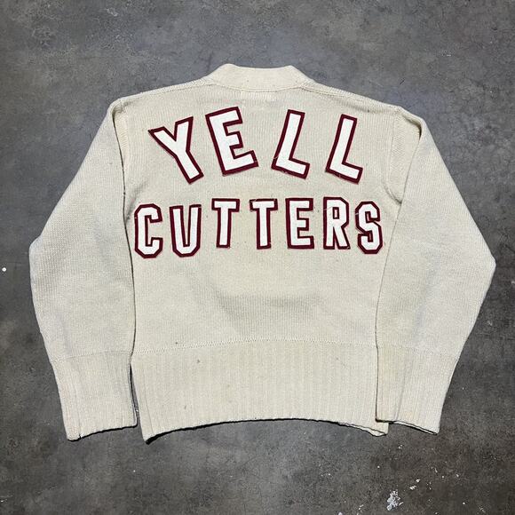 Vintage 60s Yell Cutters Cream Wool Varsity V-Neck Sweater - Picture 5 of 6